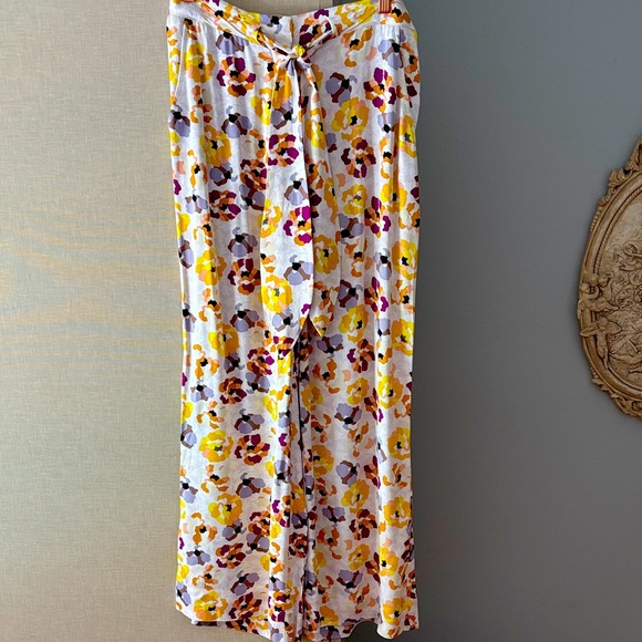 Anthropologie Pants - Anthropologie Maeve Floral Pants in Purple and Yellow